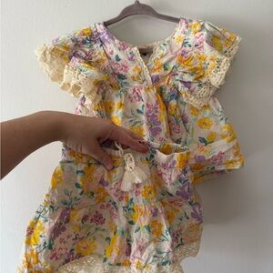 Cupcakes and cashmere floral outfit